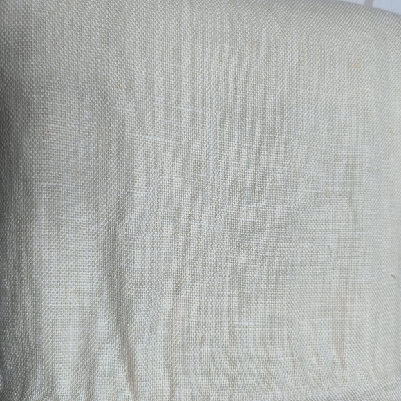 Pottery Barn Fringed Linen Knotted Table Runner Large 22x126" Cream - Picture 4 of 5